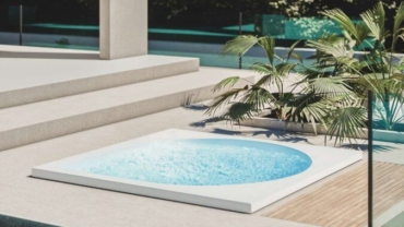 Whirlpool-Design-Pool-DropS-370x208.jpg